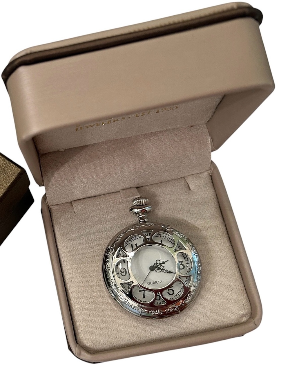 Vintage embossed filigree Silver-Tone Women's Pocket Watch Pendant in gift box
